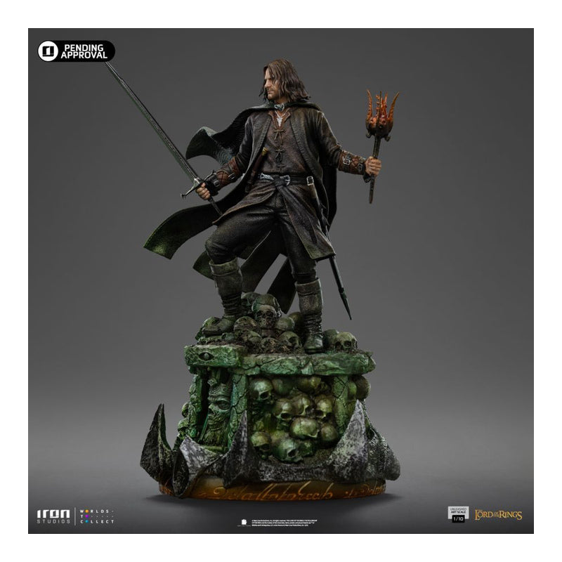 The Lord of the Rings Aragorn Unleashed 1:10 Scale Statue