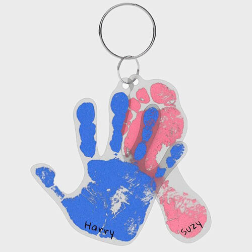 Pikkii Kid's Handprint Shrink Keyring Kit